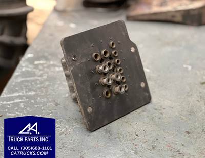 Freightliner Air Valve Manifold Part # F6HT-2B280-A2A