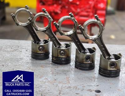 Isuzu 4HE1XS Piston / Rod Bearing 8C03 