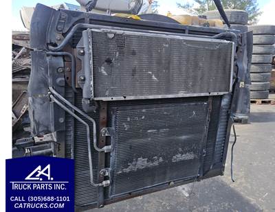 2013 International DuraStar 4300 Radiator Cooling Assembly