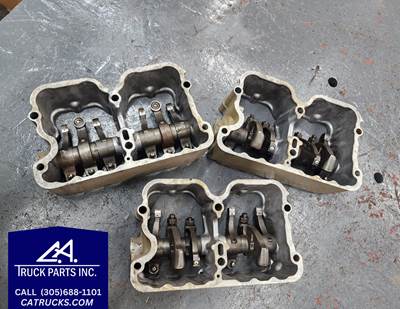 Cummins NT855 Rocker Arm 218152 & Housing 3044787