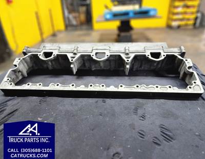 Cummins ISM Rocker Housing With Intake Manifold Part # 3098722