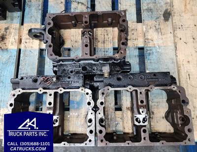 Cummins N14 Rocker Lever Housing Part # 3076221