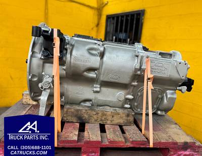 Mack Maxitorque X1070 Transmission, 7 Speed, 11KBA 5931 P3, P/N 2677440, 284KB5133A