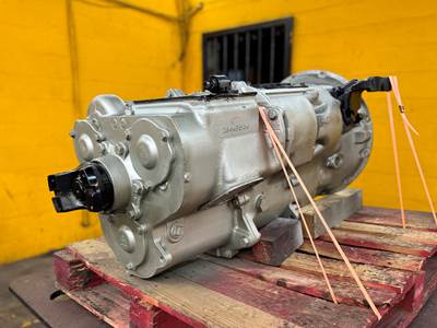 Mack Maxitorque X1070 Transmission, 7 Speed, 11KBA 5931 P3, P/N 2677440 ...