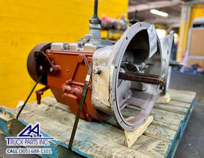 Spicer CM5252A Transmission