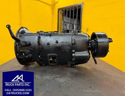 Spicer ES527B Transmission