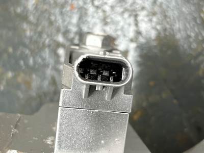 Mercedes-Benz MBE 4000 Turbo Connection Tube w/ Pressure Sensor Part ...