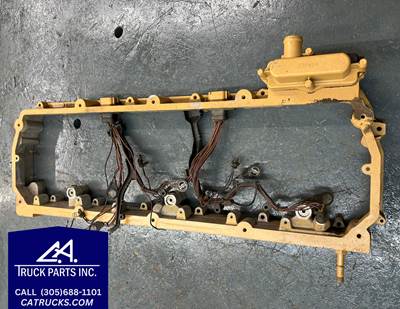 Caterpillar C11 / C13 Valve Cover Base Part # 283-0238, Breather Part # 9Y4357