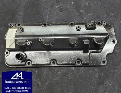 International MaxxForce 7 Valve Cover Part # 1882629C2