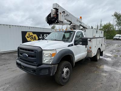 2015 Ford F550 SD 4X4 Bucket Truck