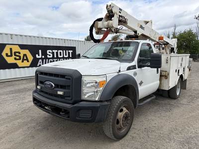 2012 Ford F550 SD 4X4 Bucket Truck