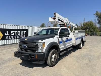 2017 Ford F550 4X4 Bucket Truck