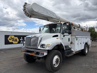 2003 International 7300 Bucket Truck
