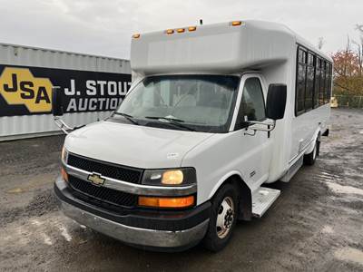 2015 Chevrolet Express Paratransit Bus