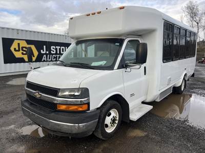 2001 Chevrolet Express Paratransit Bus