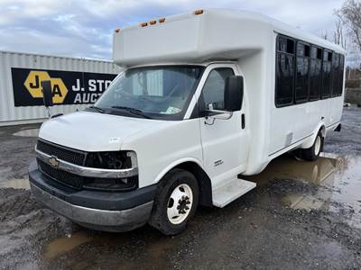 2014 Chevrolet Express Paratransit Bus