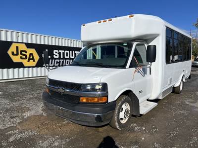 2014 Chevrolet Express Paratransit Bus