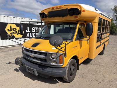 2002 Chevrolet Express 3500 School Bus