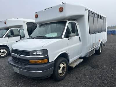 2016 Chevrolet Express Paratransit Bus