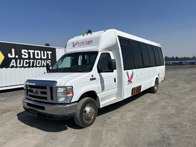 2012 Ford E450 SD Shuttle Bus