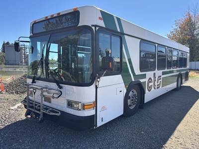 2010 Gillig 35' Transit Bus