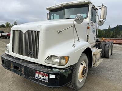 1999 International 9400 T/A Cab & Chassis