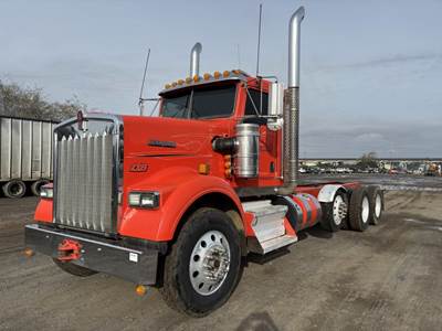 2016 Kenworth W900 Tri-Axle Cab & Chassis