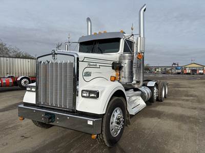 2018 Kenworth W900 Tri-Axle Cab & Chassis