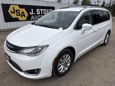 2018 Chrysler Pacifica Minivan