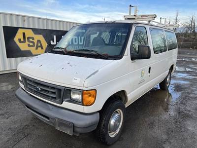 2006 Ford E350 Passenger Van