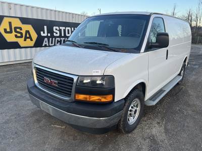 2019 GMC Savana Cargo Van