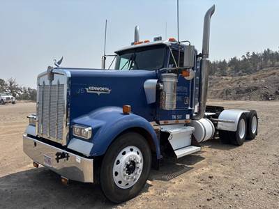Kenworth T/A Truck Tractor