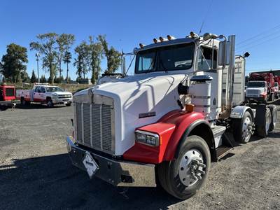 1995 Kenworth T800 Tri-Axle Truck Tractor