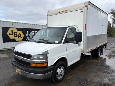 2007 Chevrolet Express Box Truck