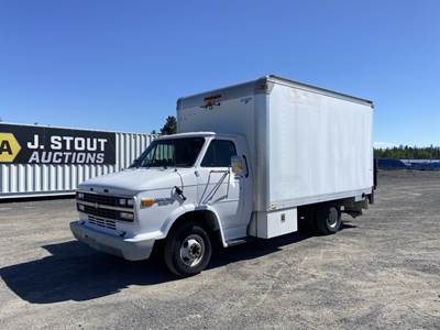 1995 Chevrolet Van 30 HD Box Truck