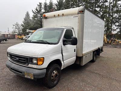 2012 Freightliner M2 Box Truck