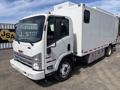 2008 GMC W5500HD Box Truck