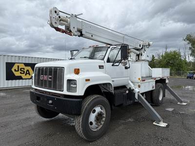 2002 GMC C7500 Digger Derrick Truck