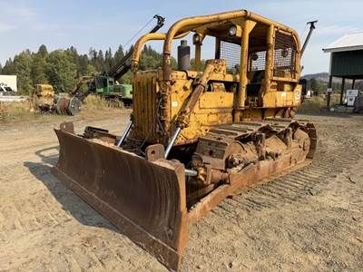 1968 Caterpillar D6C Crawler Dozer