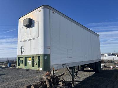 1984 Freuhauf S/A Dry Van Trailer