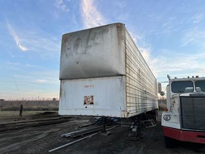1971 Utility T/A Dry Van Trailer