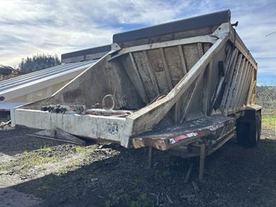 1974 General T/A Belly Dump Trailer