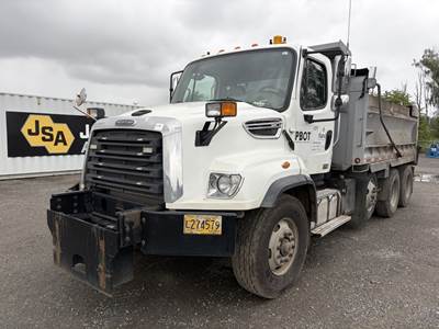 2018 Freightliner 114SD Dump Truck