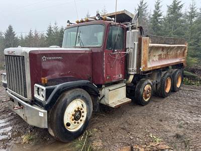 1988 GMC Tri-Axle Dump Truck
