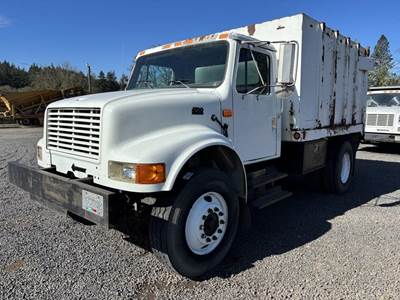 1994 International 4700 S/A Dump Truck