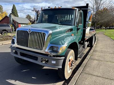 2002 International 7300 S/A Flatbed Dump Truck