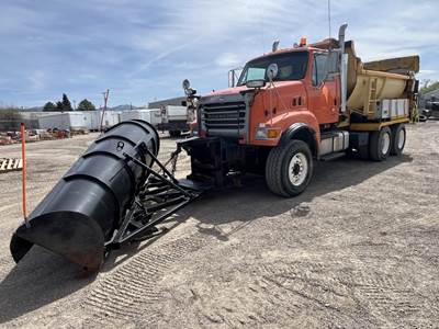 2007 Sterling L9500 T/A Plow/Spreader Truck