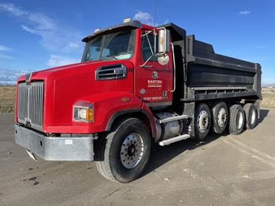 2014 Western Star 4700SB Quad-Axle Dump Truck
