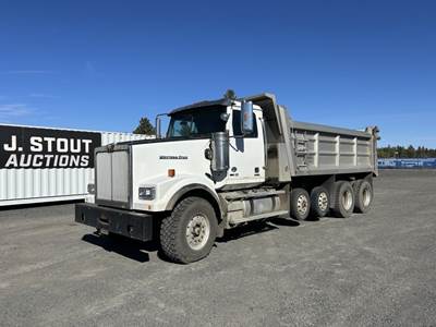 2012 Western Star 4900SF Quad-Axle Dump Truck