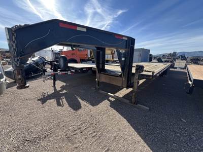 2013 ABU Tri-Axle Gooseneck Equipment Trailer